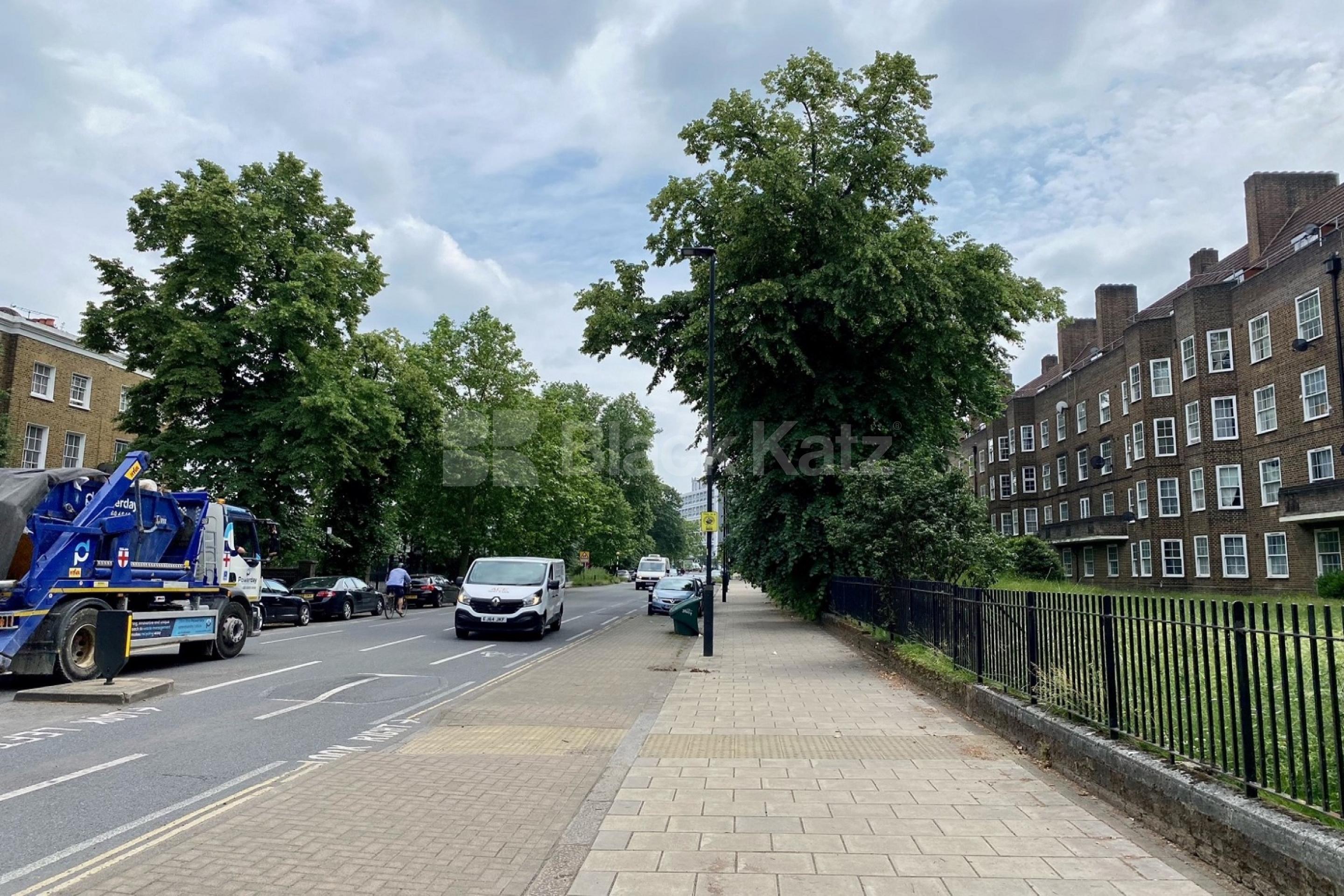 Located between Brixton and Camberwell white walls and wooden floors Loughborough Road, Brixton / Camberwell SW9